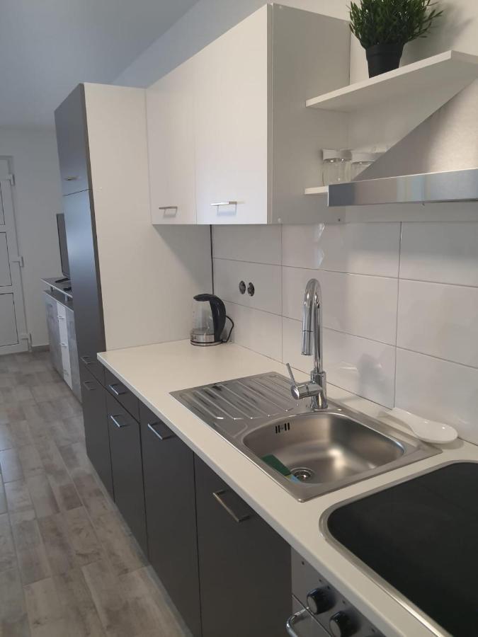 Apartmán Zrinec Vir Exteriér fotografie